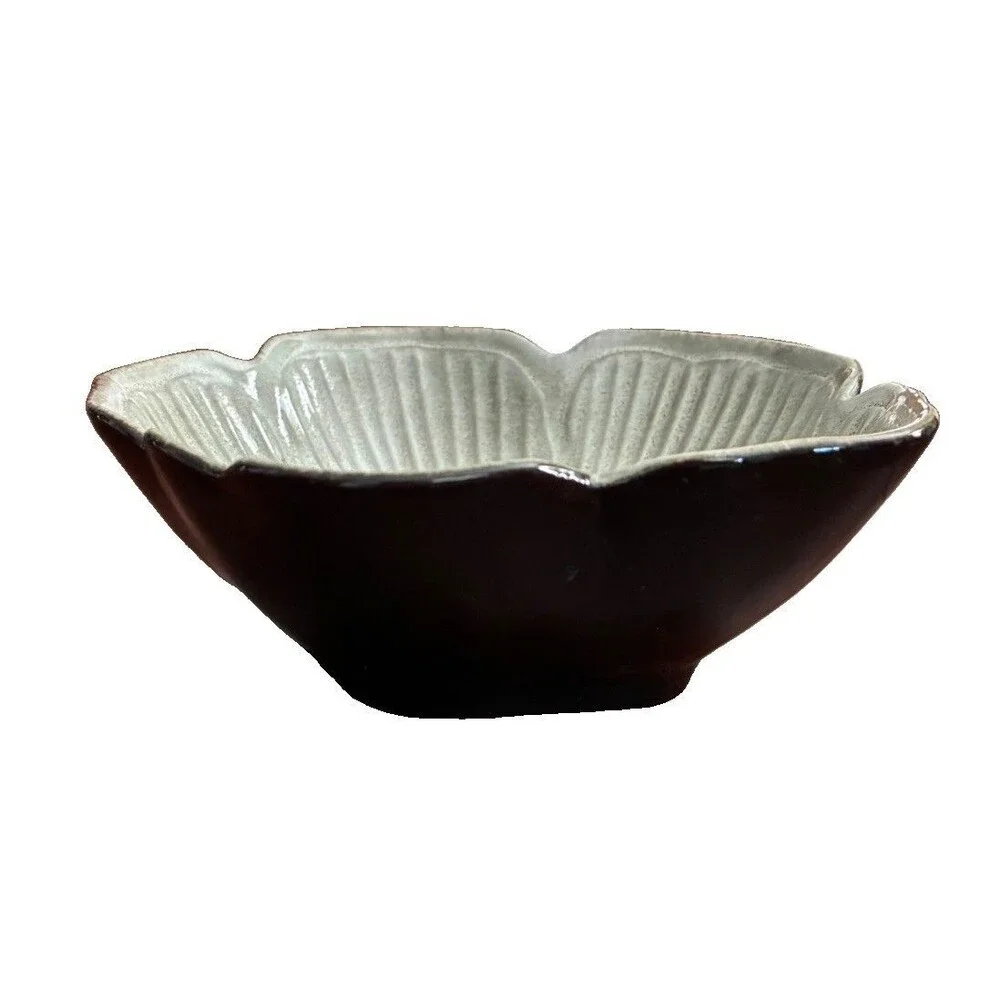 Pfaltzgraff Painted Poppies Gray Flower-Shaped Ceramic Bowl 7